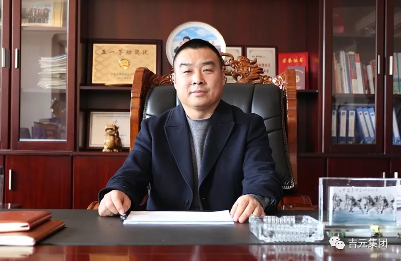 勞動開創未來 奮斗成就夢想